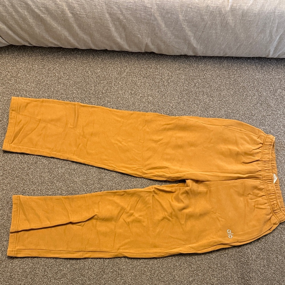 ALO Yoga Mustard Yellow Sweatpants